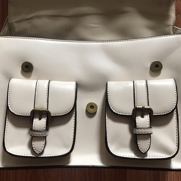 Hibou Faux Leather Crossbody Bag - Picture 2 of 4